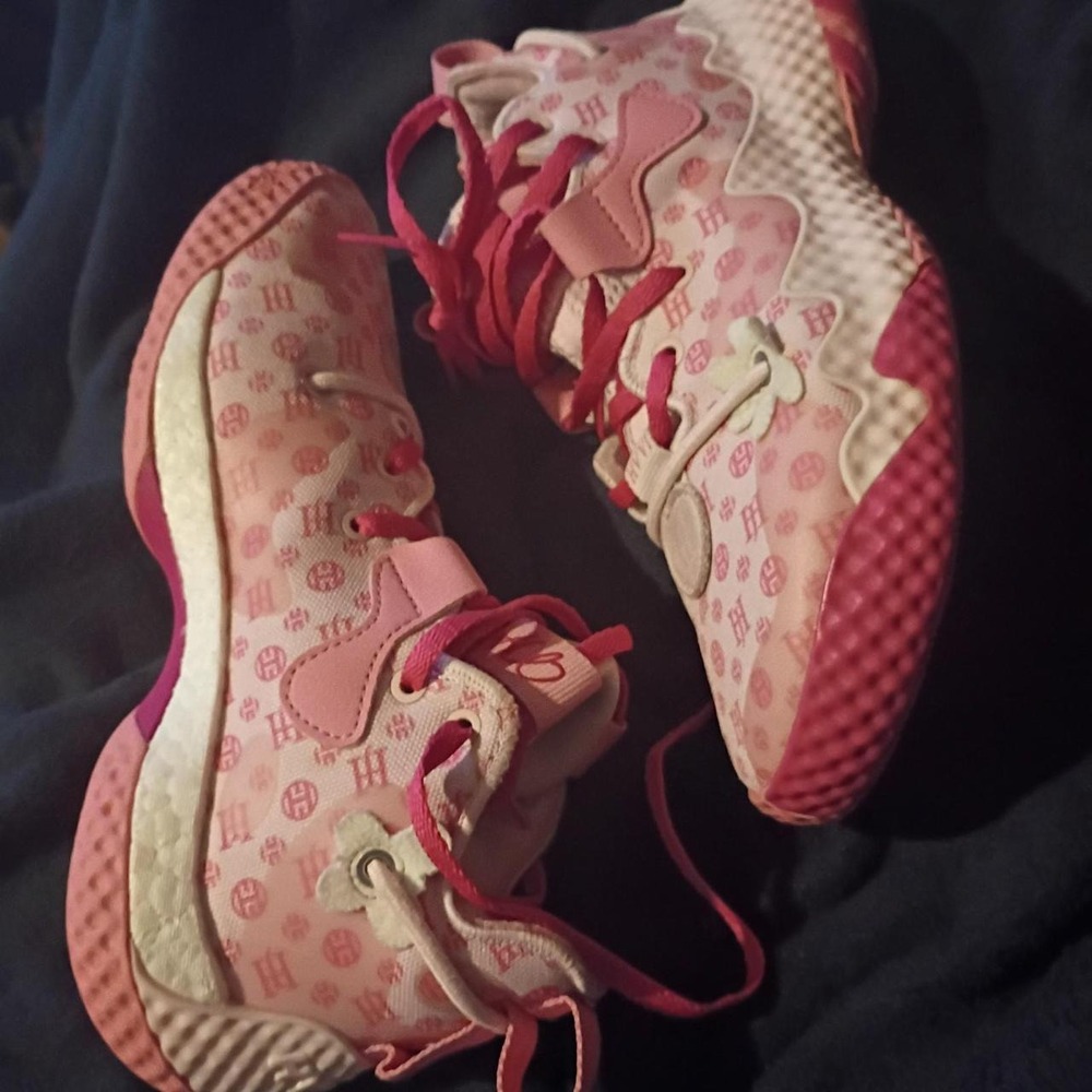 James hardens adidas size 4, unisex